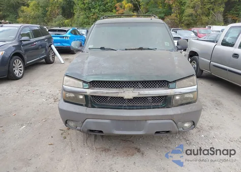 2002 Chevrolet Avalanche 1500 from USA, damaged, VIN 3GNEK13T32G133496